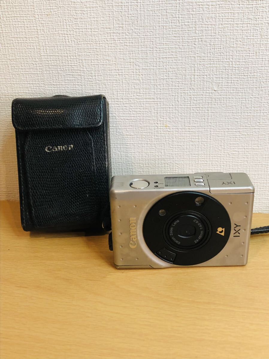 ♪ キャノン Canon IXY IX240 APSコンパクトデジタルカメラ シルバー 現状品の画像1
