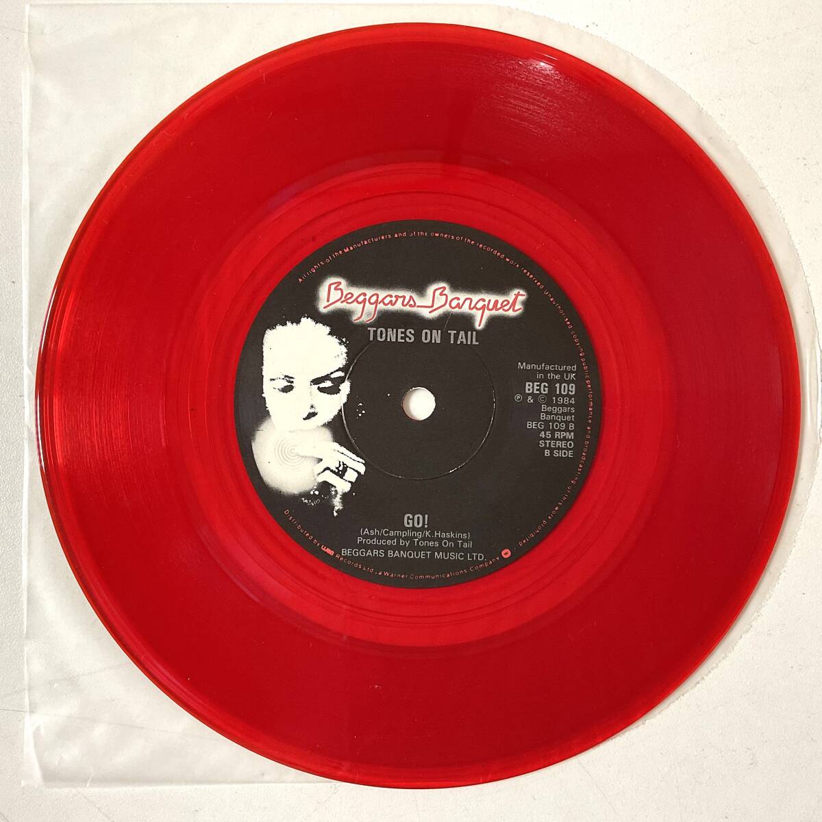 MEGA RARE LIMITED RED VINYL Tones On Tail - Lions / Go! UK 1984 ORIGINAL Bauhaus Daniel Ash *7“ EPレコード LICCA*RECORDS 142 美盤_画像4