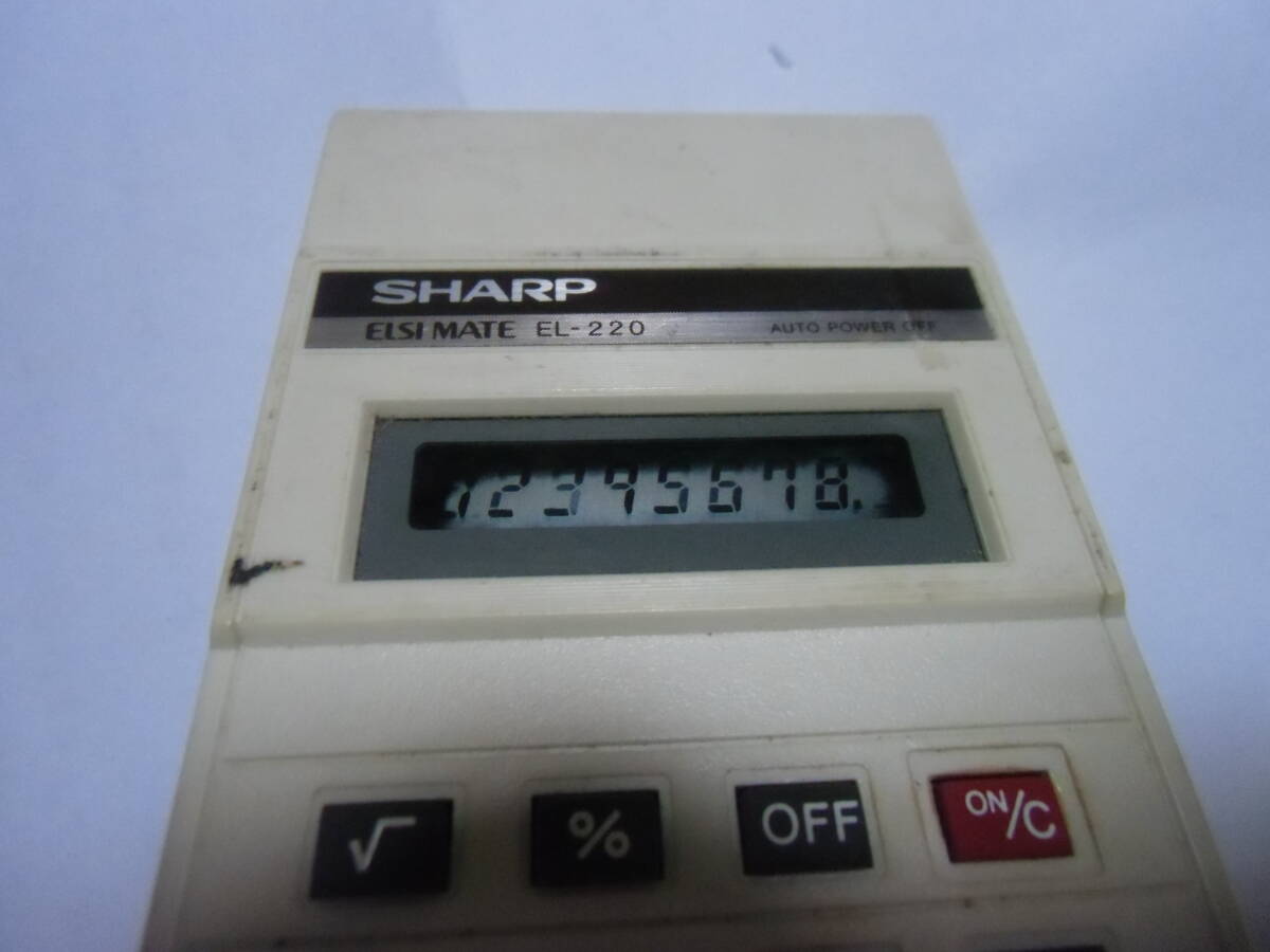 即決 SHARP ELSI MATE EL-220 シャープ AUTO POWER OFF MADE IN JAPAN 電卓 計算機 コンパクト 乾電池式_画像4