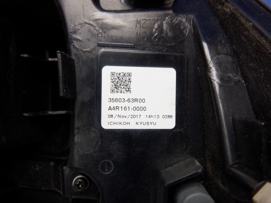 ワゴンR　MH35S　右テールランプ　D205　35603-63R00　（X315）_画像4