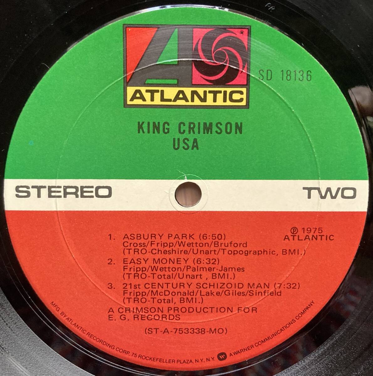 *KING CRIMSON/ King * Crimson *US запись LP/USA//. shrink есть 