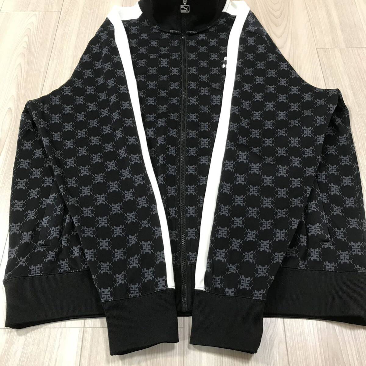 puma T7 Printed Track Jacket zip XL プーマ モノグラム トラック ジャケット ジャージ 総柄 ライン スタンド ジップ ブルゾン ブラック_画像3