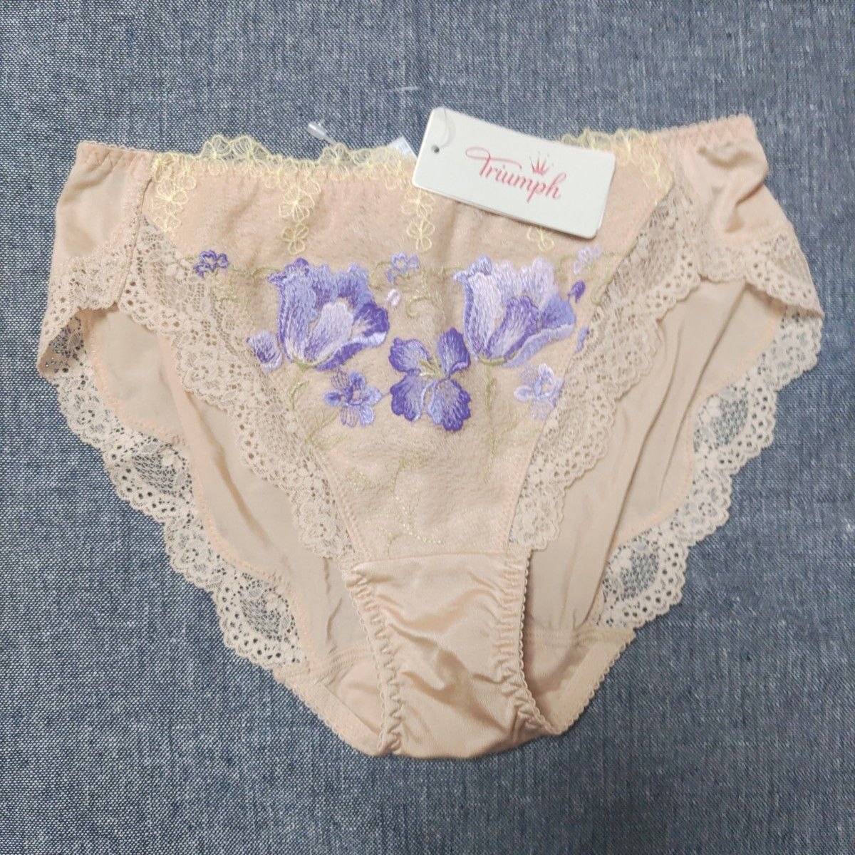 トリンプ プレミアム 天使のブラ スリムライン TR0096 D70/Mサイズ トリンプ プレミアム 天使のブラ スリムライン TR0096 D70/Mサイズ
