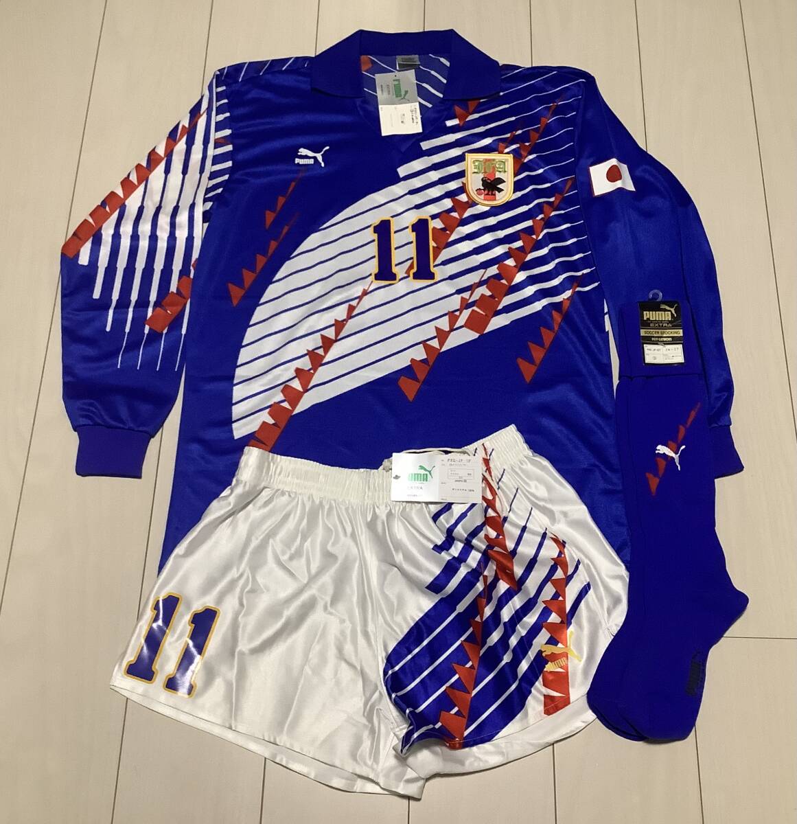 PUMA プーマ　日本代表　1993 ドーハ　三浦知良　KAZU ホーム　ユニフォーム　パンツ　ソックス　セット　タグ付　新品　未使用　11_画像1