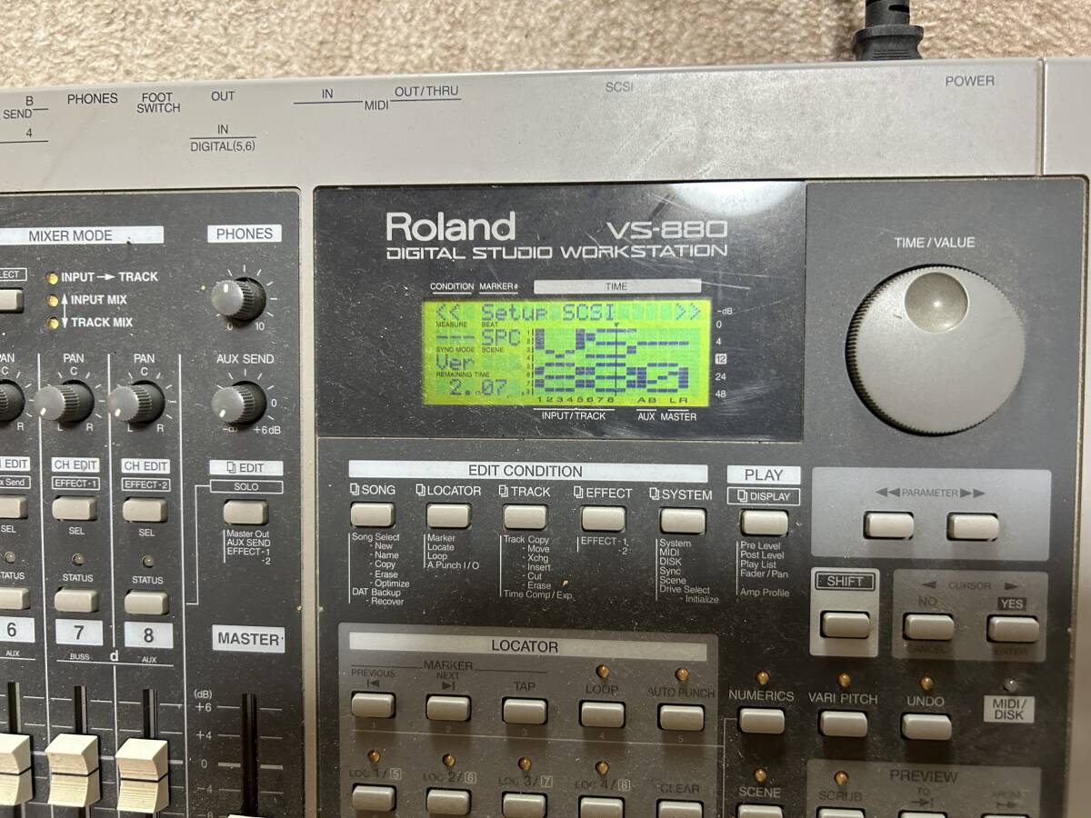 Roland VS-880 Junk 