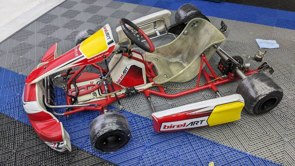 ★birel ART ビレルART RY30-S9 17年式 使用頻度少 引取限定★_画像4