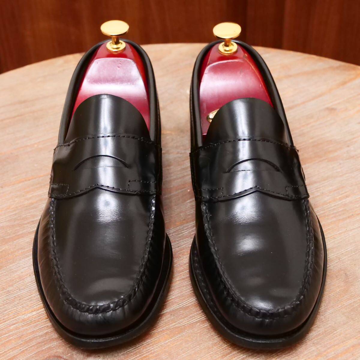 極美品◎【Earthbound footwear】コインローファー US8D 26.0cm ガラスレザー ビジネスカジュアル メンズ 革靴の画像2