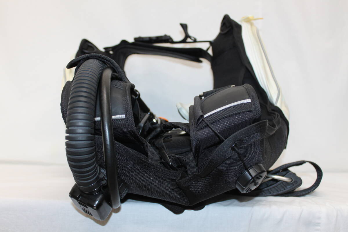Yahoo!オークション - BCD TUSA Selene BCJ9050 Sサイズ 取扱 Yahoo!オークション - BCD TUSA Selene BCJ9050 Sサイズ 取扱