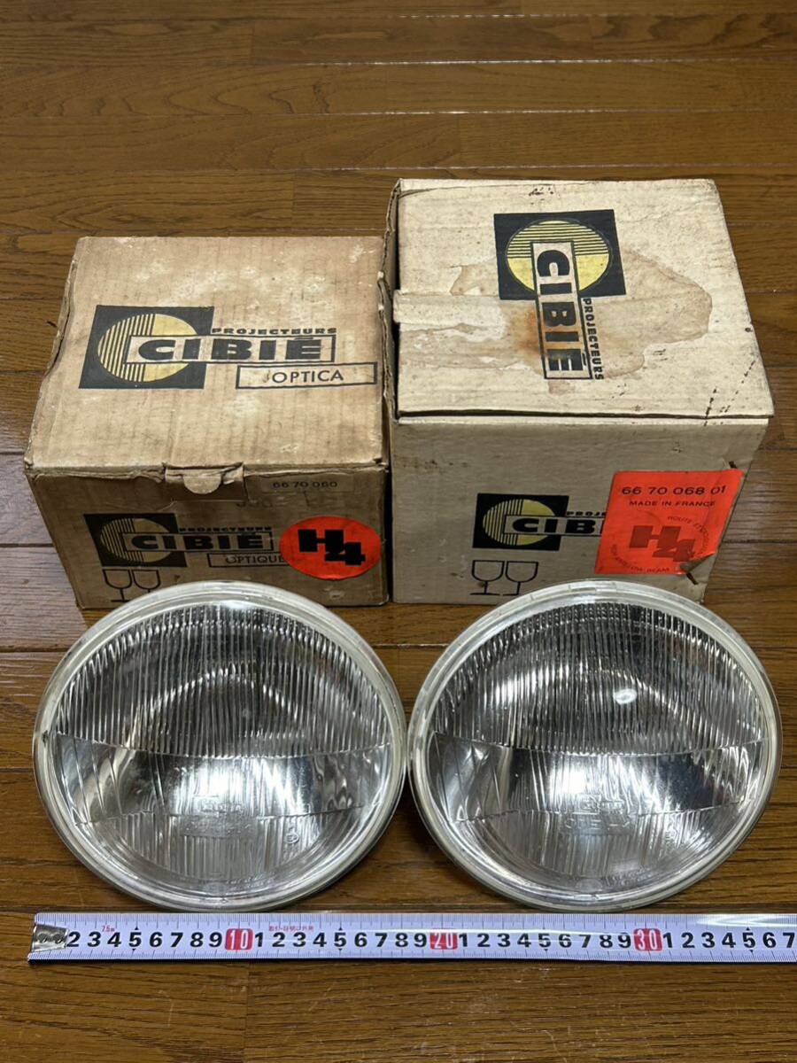 CIBIE IODE H4 Belgium made head light round 2 piece set that time thing!