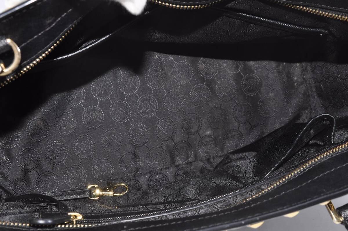 MICHAEL KORS Michael Kors заклепки ручная сумочка сумка на плечо рука .. портфель плечо .. портфель 2way кожа кожа черный чёрный α5F5143