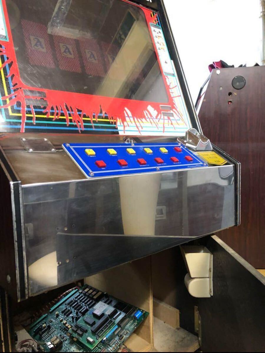 ゲーム台、ポーカーゲーム機の画像1