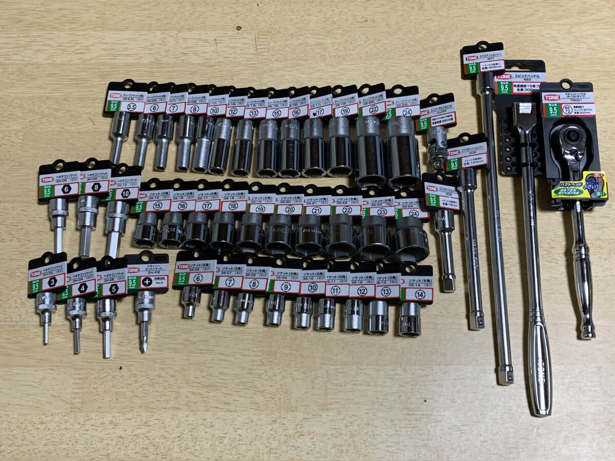 [C3626] tone (TONE) deep socket wrench set difference included angle 9.5mm(3/8) spin na ratchet! extension bar attaching! large amount exhibition!