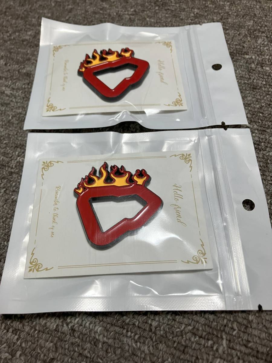 【PINS】ニューエラ ドレスアップ アクセサリー ピンズ２個セット NEW ERA【未使用】炎の画像2