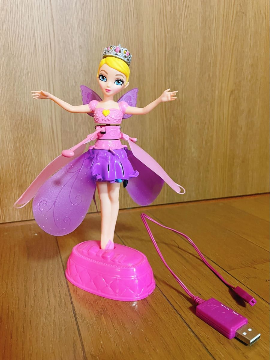 海外 おもちゃ 飛ぶ 妖精 フラッターバイフェアリーティアラ フィギュア