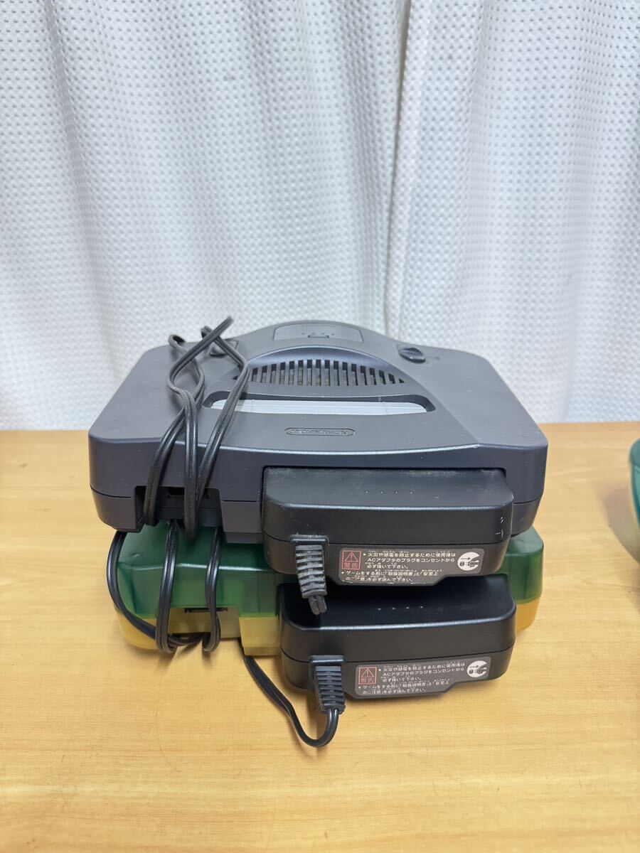 1円から 任天堂 NINTENDO64 本体 2点と コントローラー 2点まとめ売りセット 現状渡し の画像8