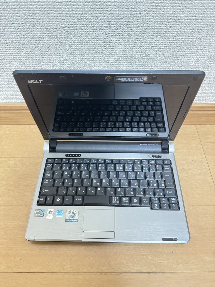 1円から　acer Aspire one KAV60 ノートパソコン 現状渡し_画像1