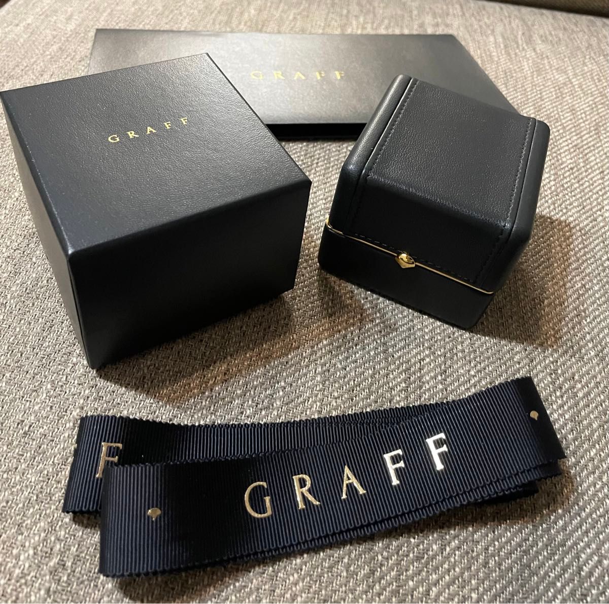 正規品　GRAFF グラフ　リングケース　ボックス　リボン BOX 空箱