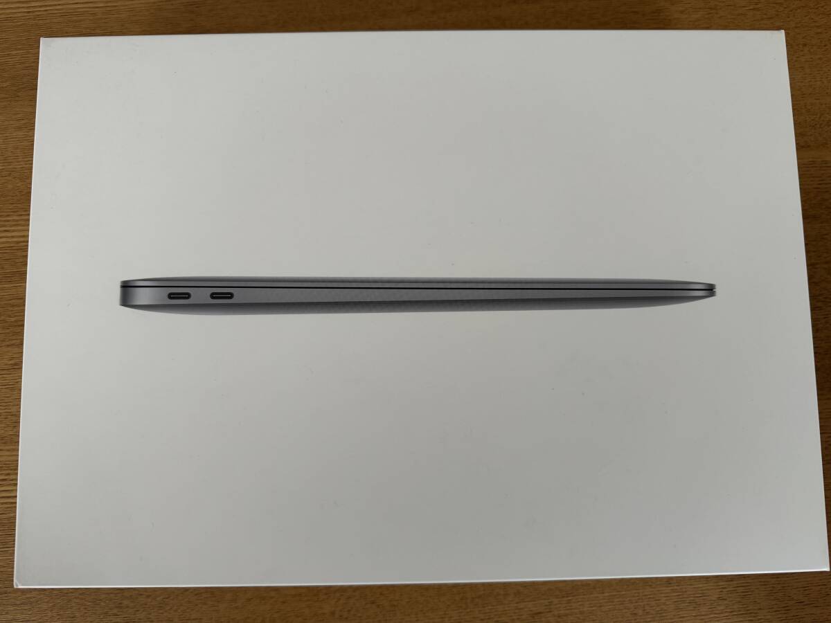 美品 中古 Apple MacBook Air M1 2020 スペースグレイ Apple M1/8GB/512GB SSD MOFT_画像7