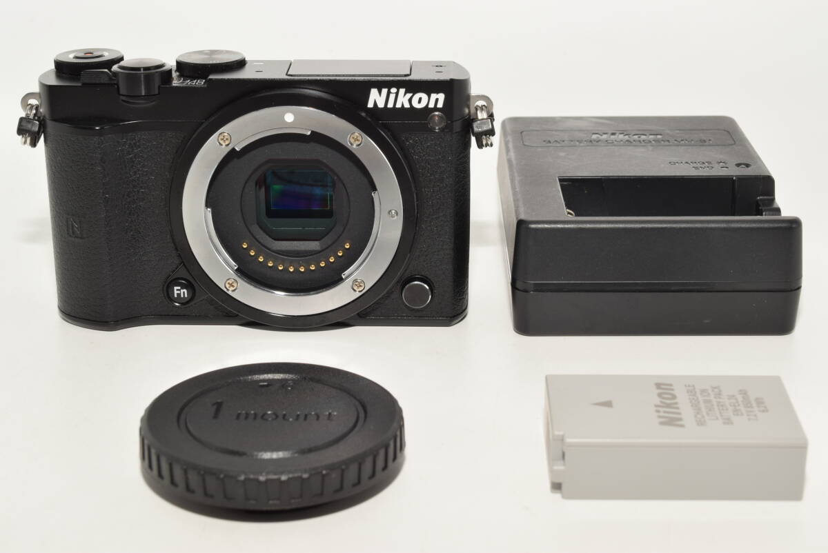 【極上品】 Nikon ミラーレス一眼 Nikon1 J5 ボディ ブラック J5BK　#7046_画像3