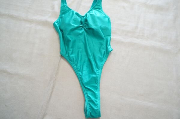 * lustre emerald green . sport swimsuit / made in Japan / One-piece swimsuit / leisure swimsuit / body suit / Leotard / woman equipment / cosplay 