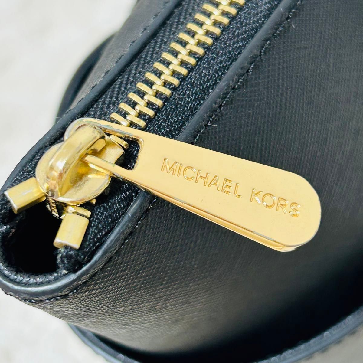 マイケルコース Michael Kors ジェットセット チャームトートバッグ 