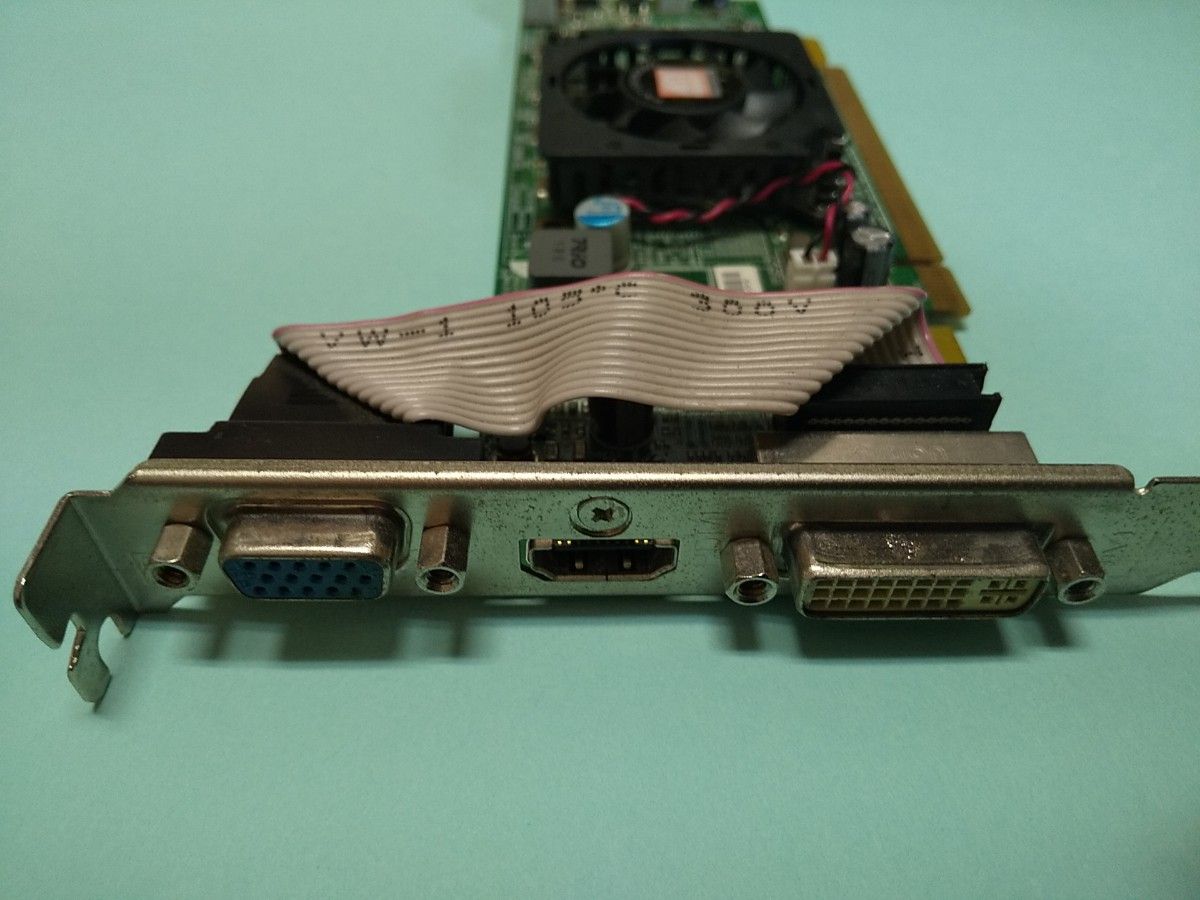 Radeon  HD5450 1G 動作品 ロープロファイル PCI-Express 64bit