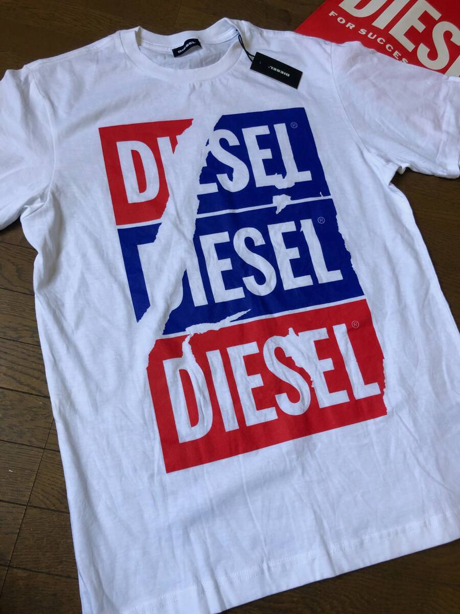 ●S/S 未使用 DIESEL ディーゼル フロント ロゴ ホワイトTEE Tシャツ サイズS〜M程 即決 即納 55DSL ブラックゴールド●474_画像3