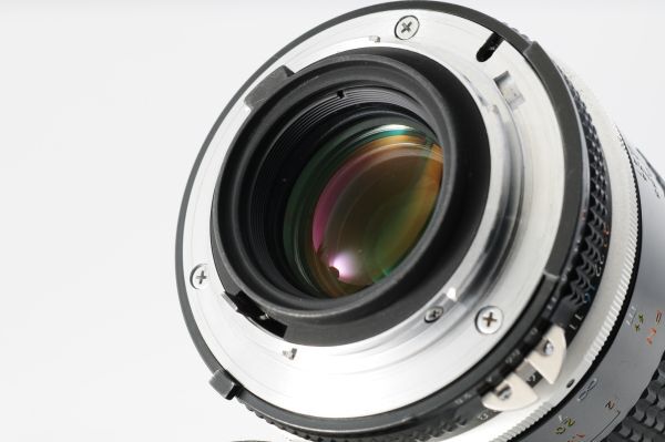 3175R700 ニコン Nikon Ai-s Ais Micro-NIKKOR 105mm f2.8 MF Lens [動作確認済]_画像9