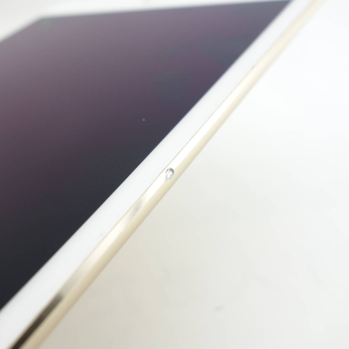 [ Junk ]iPad mini4 16GB Gold багажник неизвестен Cellular модель Acty беж .n блокировка источник питания NG снятие деталей для 