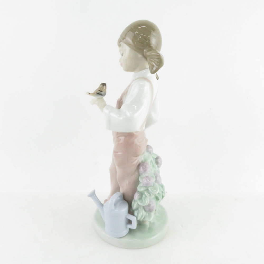 美品 LLADRO リヤドロ 5217 小鳥と話す少女 フィギュリン 置物 陶器人形 西洋オブジェ インテリア SU6367L_画像2