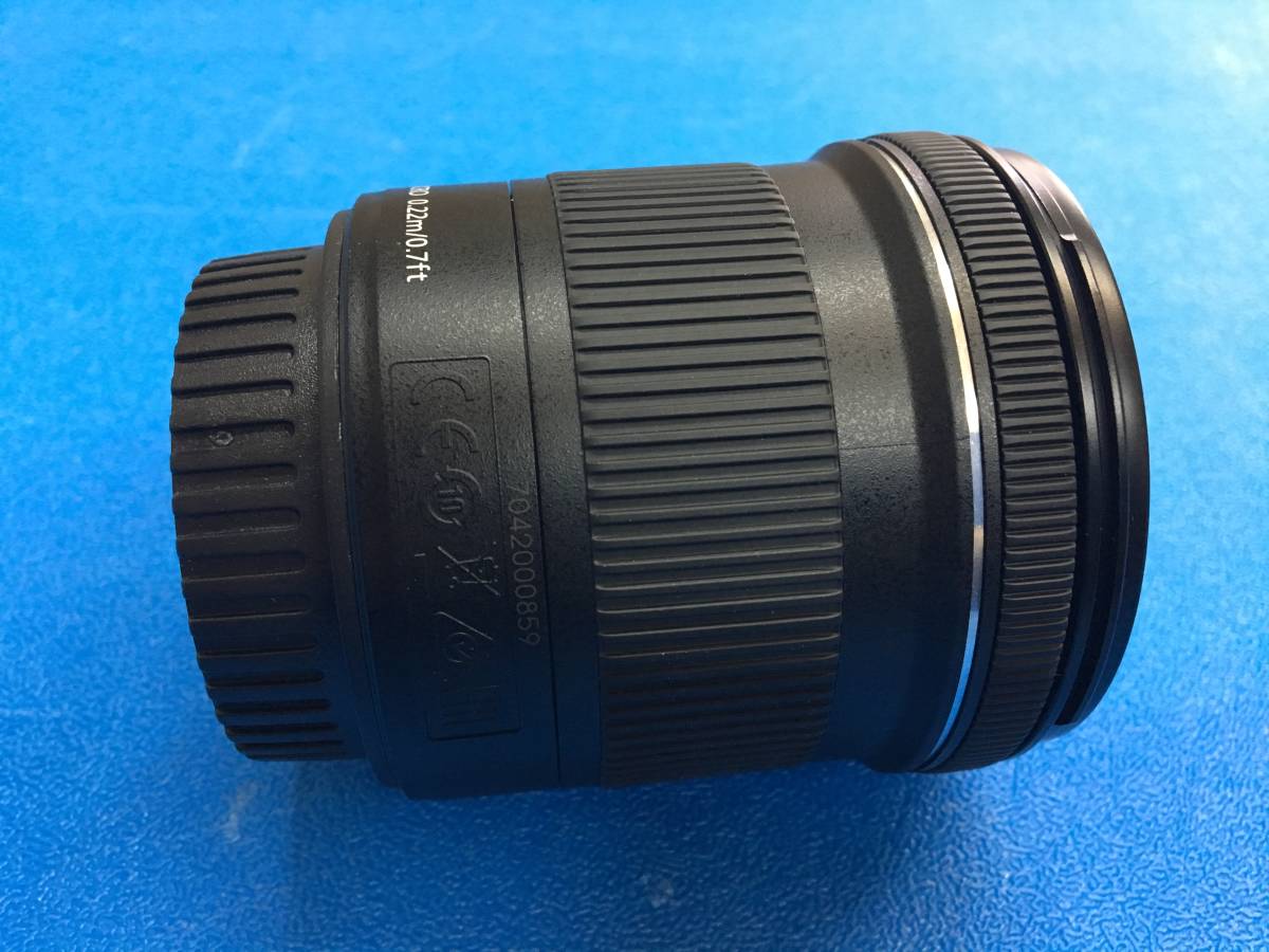 中古美品 CANON EF-S10-18mm F4.5-5.6 IS STM  レンズの画像3