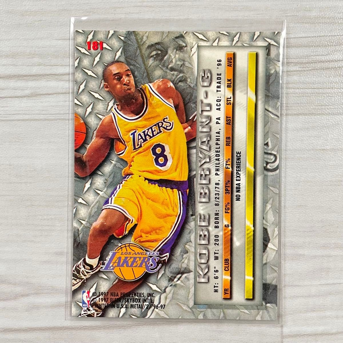 1996-97 FLEER METAL KOBE BRYANT RC ルーキー #181 コービー 1996-97 FLEER METAL KOBE BRYANT RC ルーキー #181 コービー