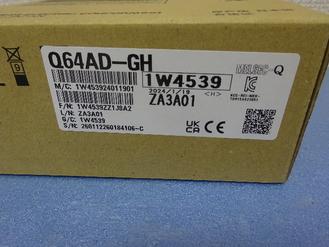 新品 未開封 三菱 シーケンサ アナログ入力ユニット Q64AD-GH (2024年製)_画像2