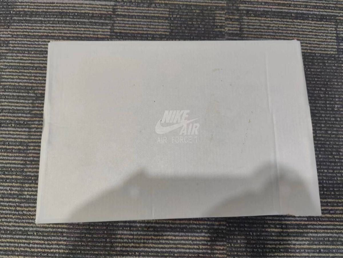 ナイキ エア フォース 1 07 メンズ　スニーカー　白 NIKE AIR FORCE ホワイト 25.5cm