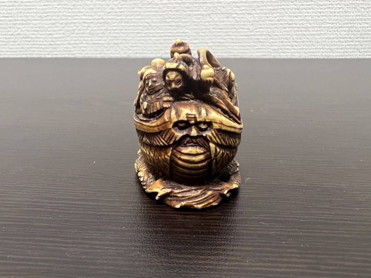  ornament Buddhist image Seven Deities of Good Luck netsuke . sound .. thing 