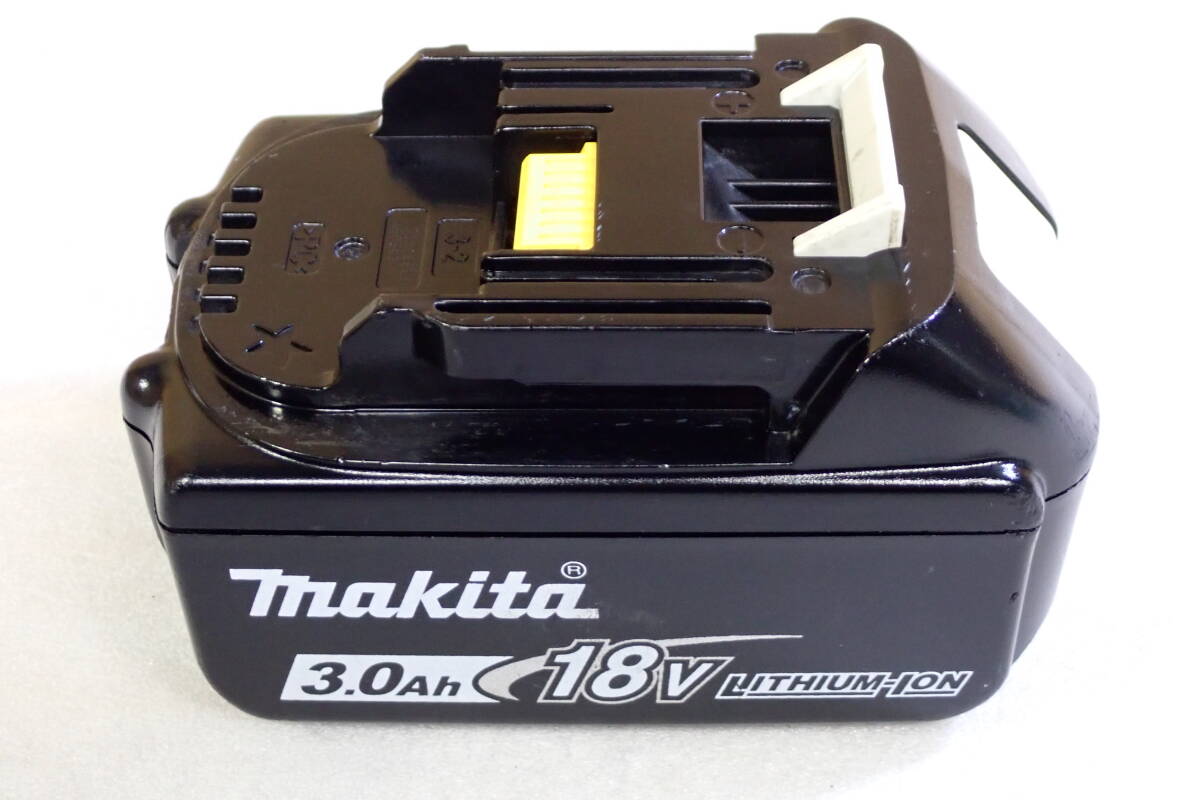 純正品 マキタ makita リチウムイオンバッテリ BL1830B DC18V 3.0Ah 動作確認済み#BB02231_画像4