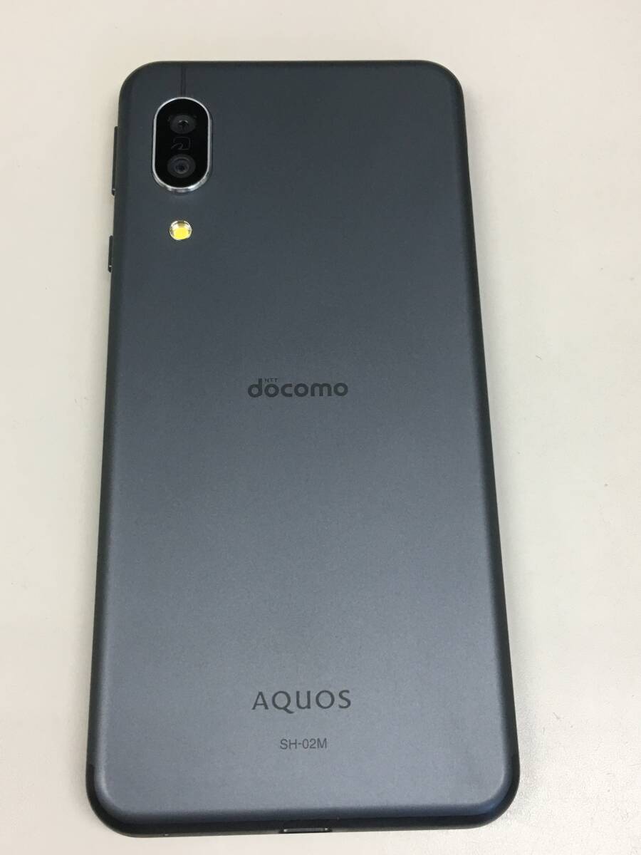 送料無料  極美品 docomo SH-02M ブラック本体のみの画像2