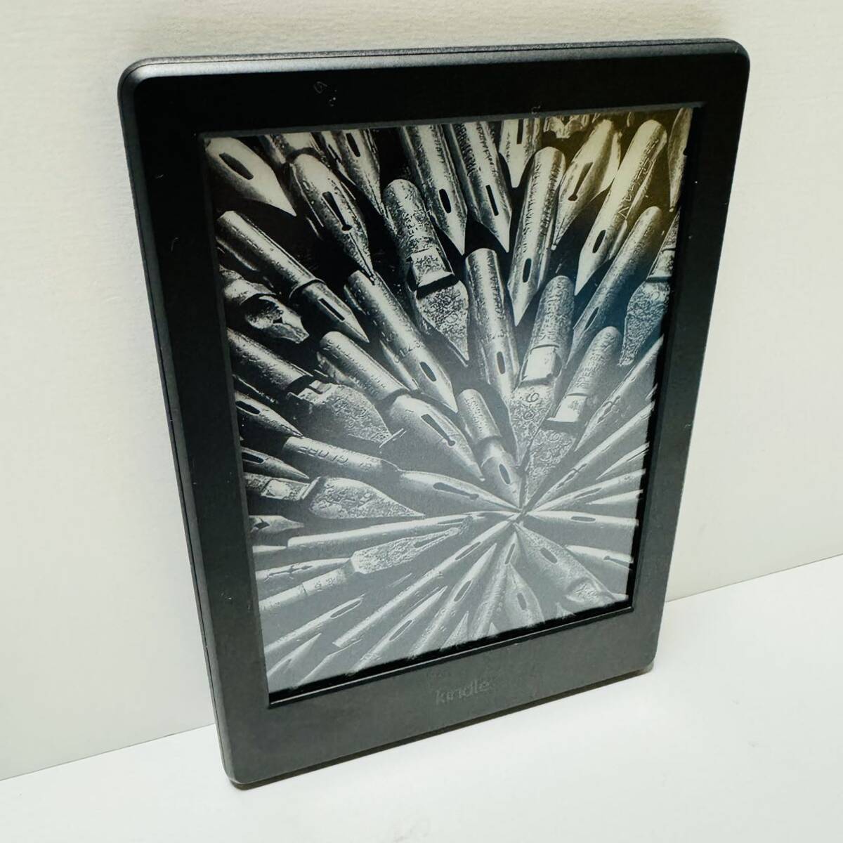 Amazon Kindle no. 8 generation SY69JL black E-reader 