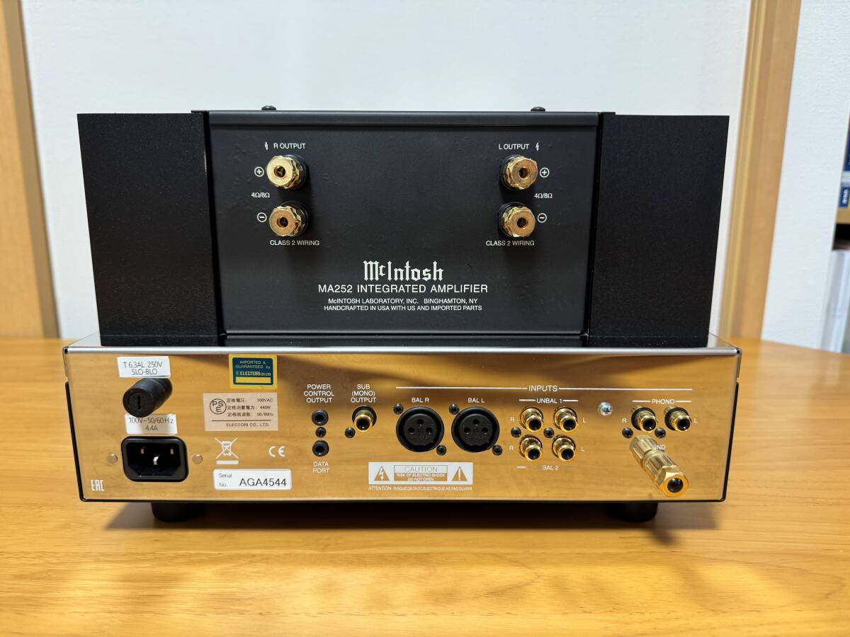 * original box attaching * manufacturer guarantee period middle McIntosh MA252 Macintosh Macintosh vacuum tube hybrid pre-main amplifier audio [ free shipping ]
