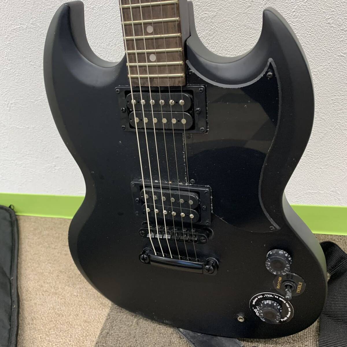 Epiphone エピフォン SG Special エレキギター GT Killpot搭載 シリアルNo.1308321414黒系 動作確認済み　付属品_画像2