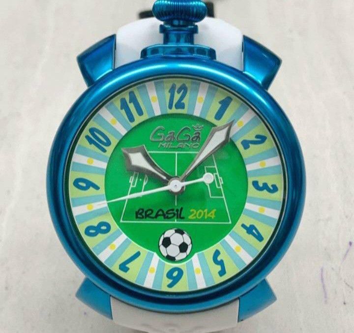 ヤフーショッピングでは84361円で出品されてます ガガミラノ