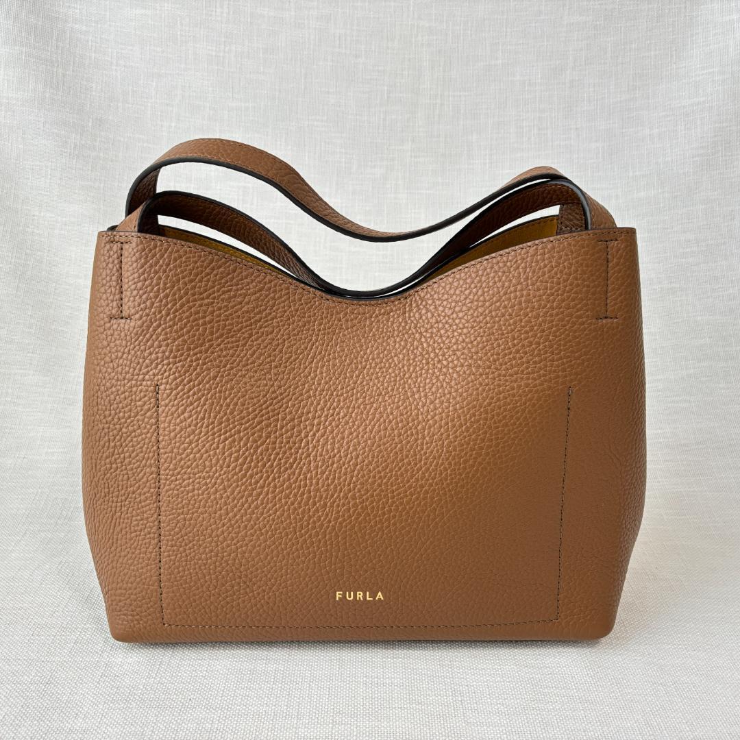 極美品 > FURLA フルラ Primula 2way レザー ショルダーバッグ 極美品 > FURLA フルラ Primula 2way レザー ショルダーバッグ