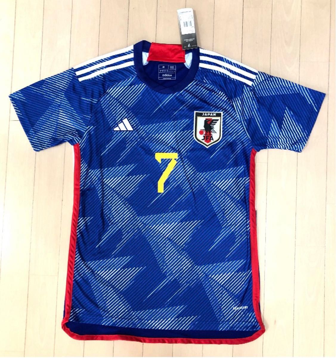 サッカー日本代表ユニフォーム 三苫薫 7番 タグ付き 新品未使用 サッカー日本代表ユニフォーム 三苫薫 7番 タグ付き 新品未使用