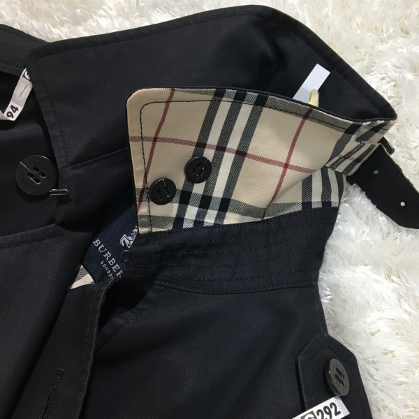 00422美品巴寶莉倫敦Burberry LONDON 風衣黑黑女士春秋外套M nova檢查乾洗完畢 原文:00422 美品 バーバリーロンドン Burberry LONDON トレンチコート ブラック 黒 レディース スプリングコート M ノバチェック クリーニング済