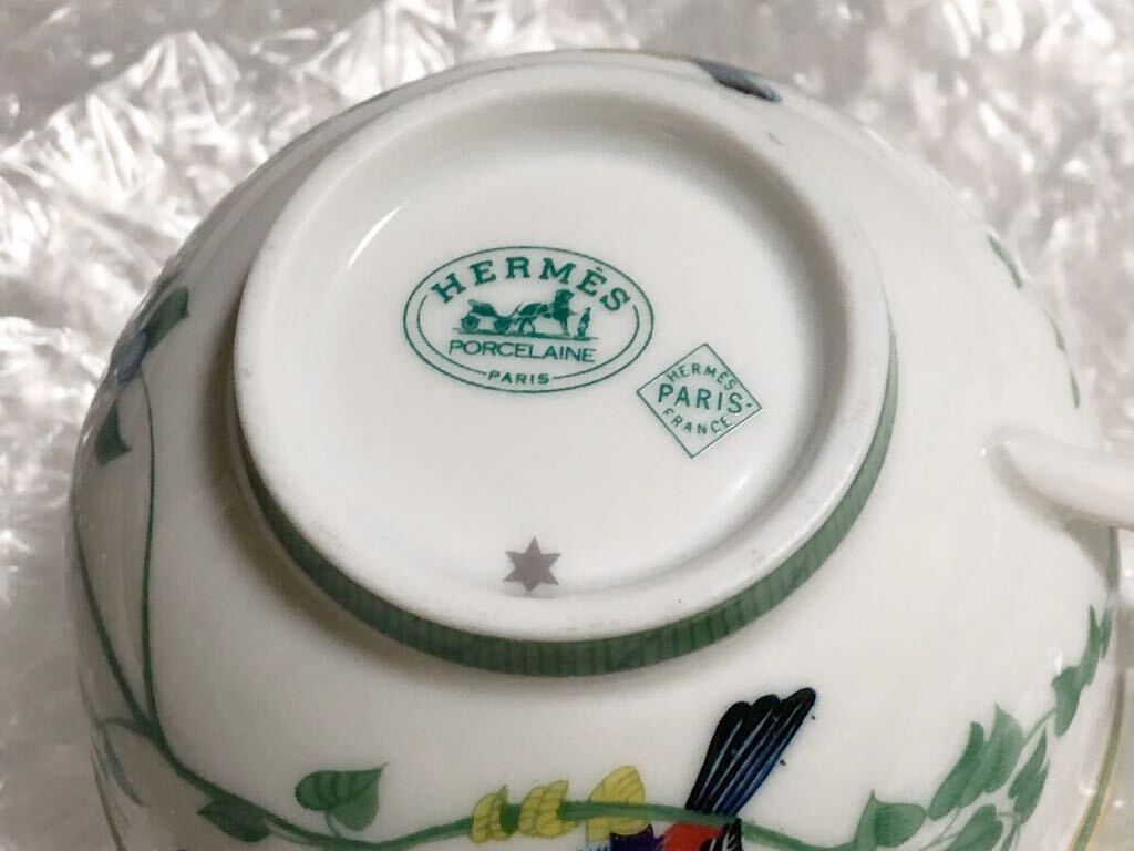 未使用 保管品 HERMES Toucans トゥカン カップ&ソーサー 2客 未使用 保管品 HERMES Toucans トゥカン カップ&ソーサー 2客