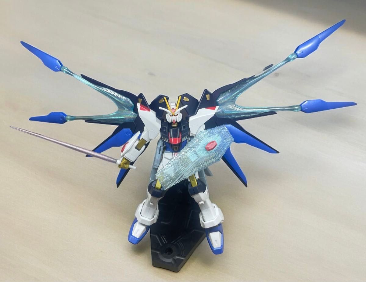 HG 1/144 機動戦士ガンダムSEED DESTINY ストライクフリーダム HG 1/144 機動戦士ガンダムSEED DESTINY ストライクフリーダム