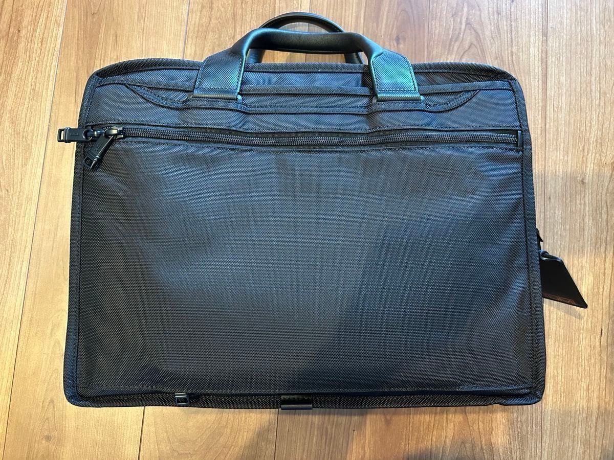 新品未使用 JALオリジナル TUMI Alpha エクスパンダブル 新品未使用 JALオリジナル TUMI Alpha エクスパンダブル