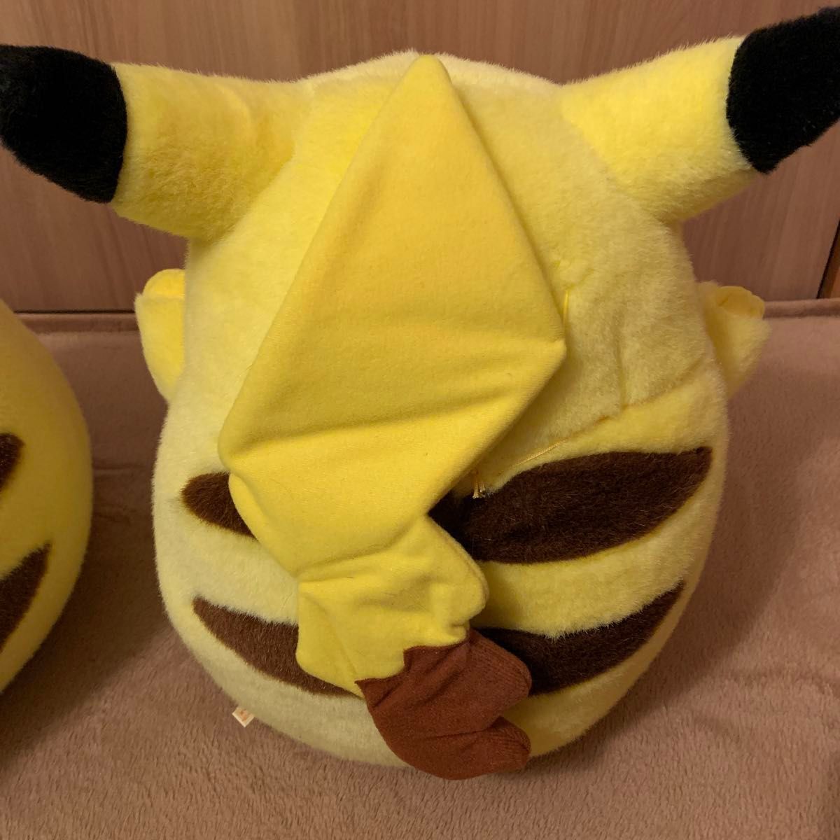 ポケットモンスター TOMY ピカチュウ等身大 ぬいぐるみ ポケモン ポケットモンスター TOMY ピカチュウ等身大 ぬいぐるみ ポケモン