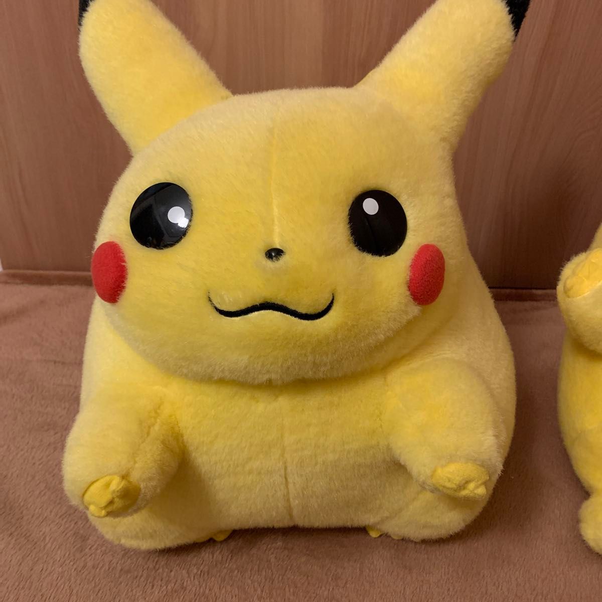 ポケットモンスター TOMY ピカチュウ等身大 ぬいぐるみ ポケモン ポケットモンスター TOMY ピカチュウ等身大 ぬいぐるみ ポケモン