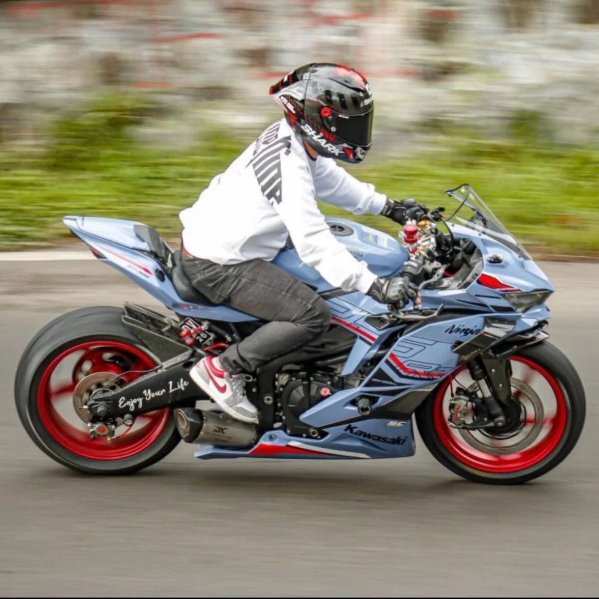 ZX25R マフラー DX generation|Yahoo!フリマ(旧PayPayフリマ) ZX25R マフラー DX generation|Yahoo!フリマ(旧PayPayフリマ)